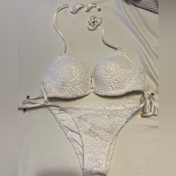 Victoria's Secret White Lace Bikini - Picture 1 of 5
